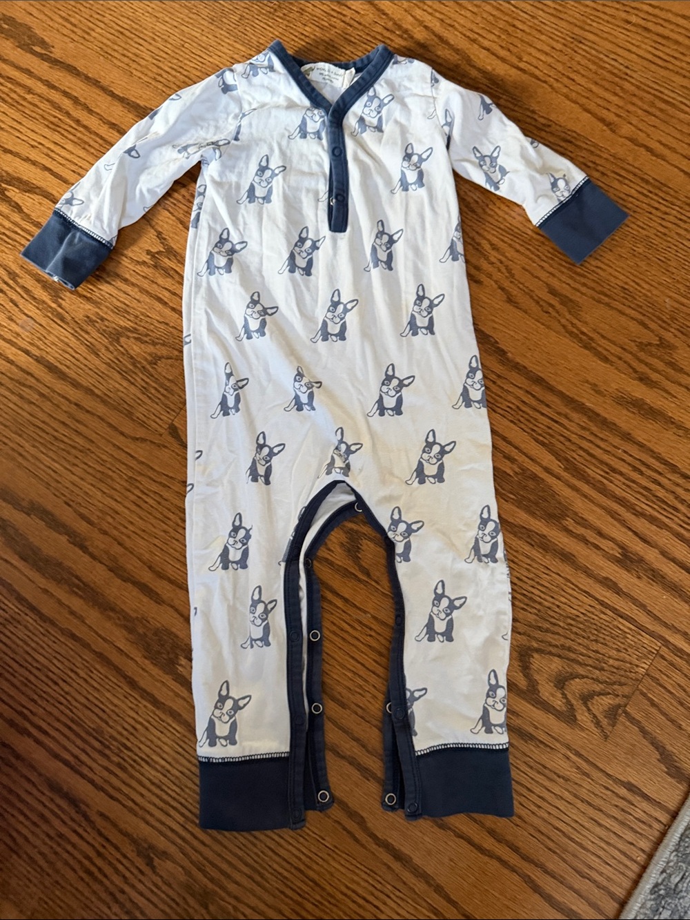 Baby Long-Sleeve Footie One-Piece in White and Navy with Puppy Print
